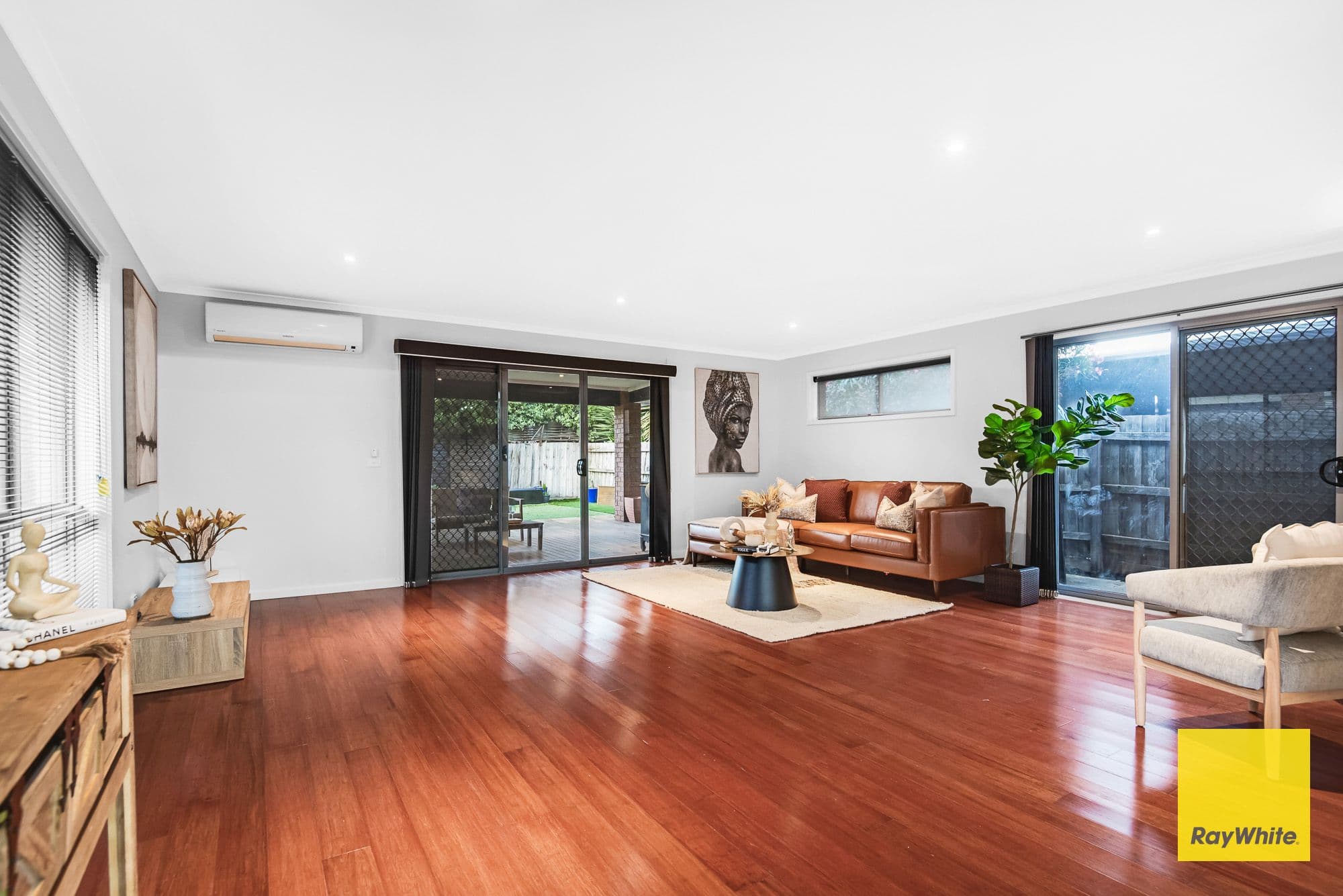 98 Baden Powell Drive, Tarneit VIC 3029, Tarneit - Thumbnail 3
