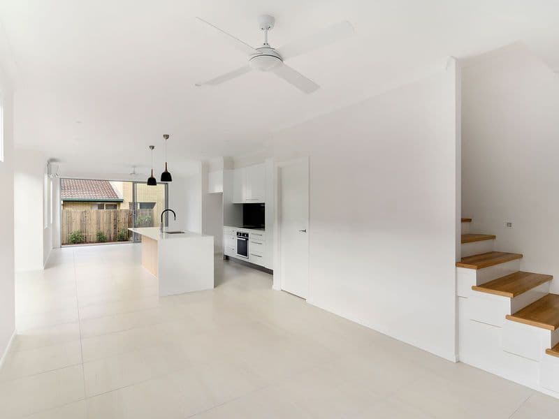 113 Leyte Avenue, Palm Beach QLD 4221, Palm Beach - Thumbnail 2