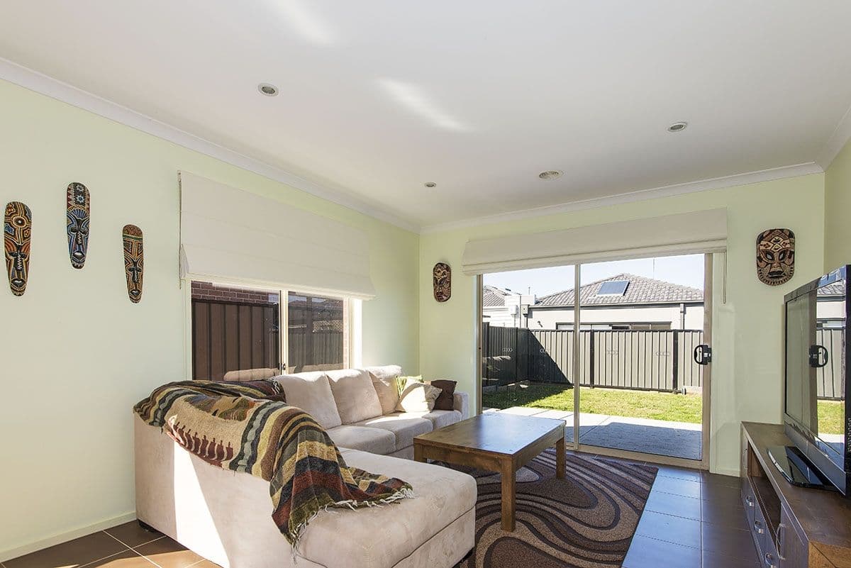 16 Powers Street, Mernda VIC 3754, Mernda - Thumbnail 4