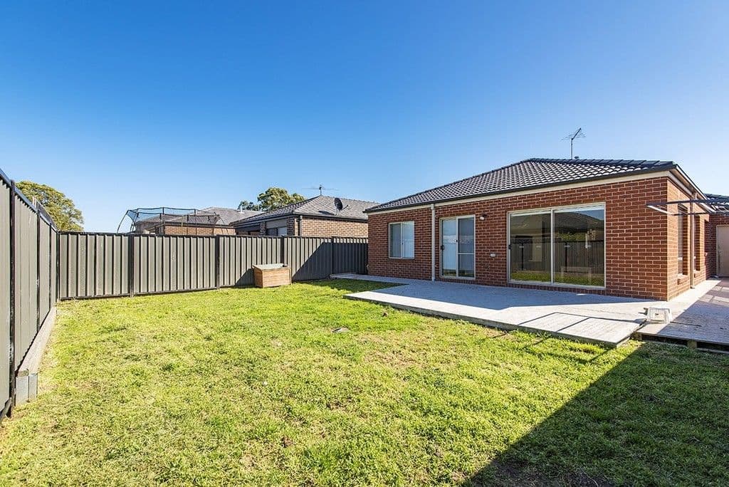 16 Powers Street, Mernda VIC 3754, Mernda - Thumbnail 7