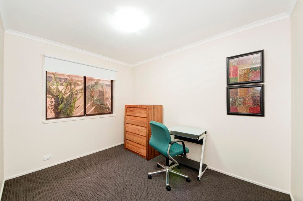 65A and 65B Pennington Crescent, CALWELL ACT 2905, Calwell - Thumbnail 8