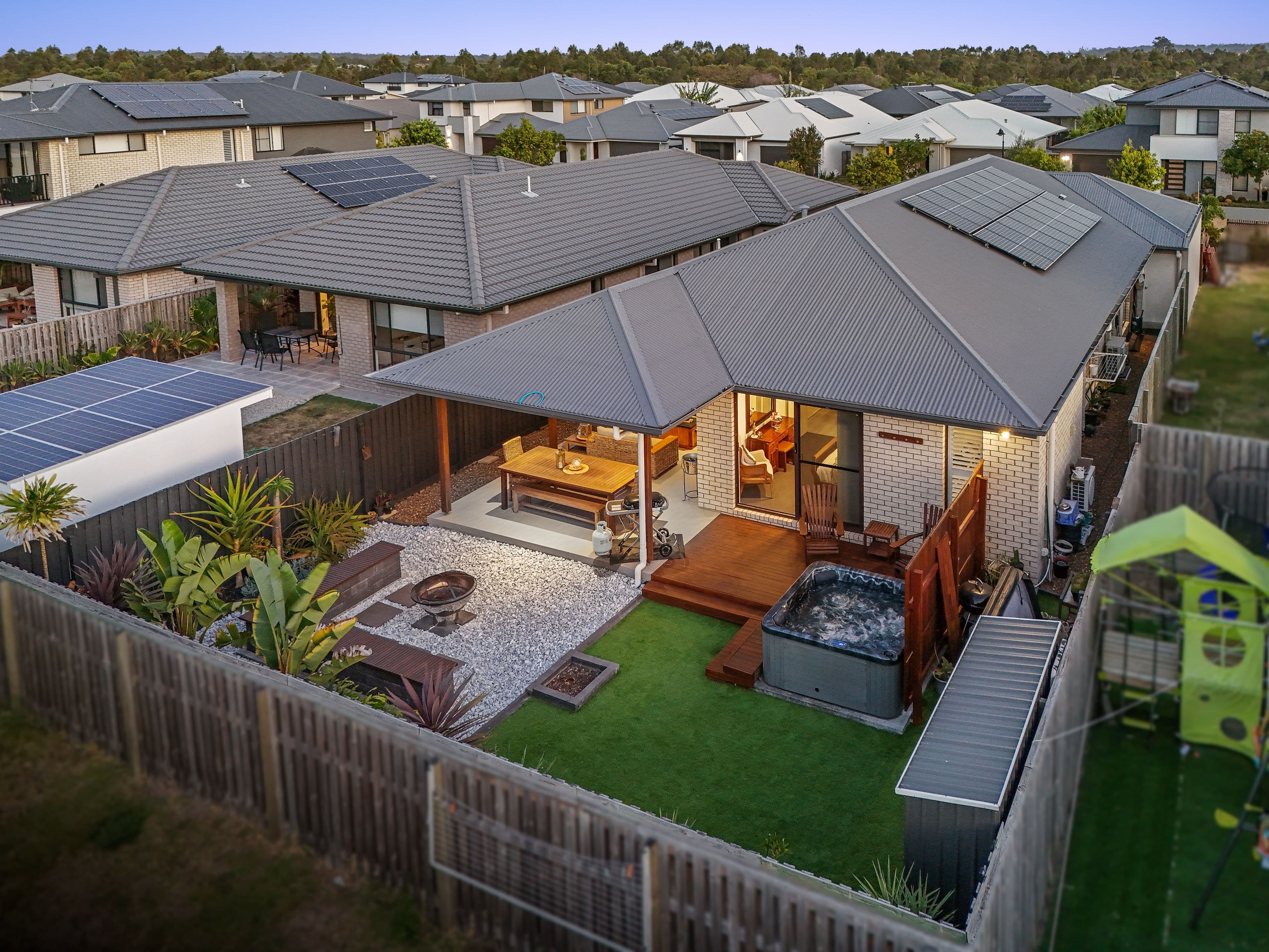 16 Mebbin Street, Pimpama QLD 4209, Pimpama - Thumbnail 2