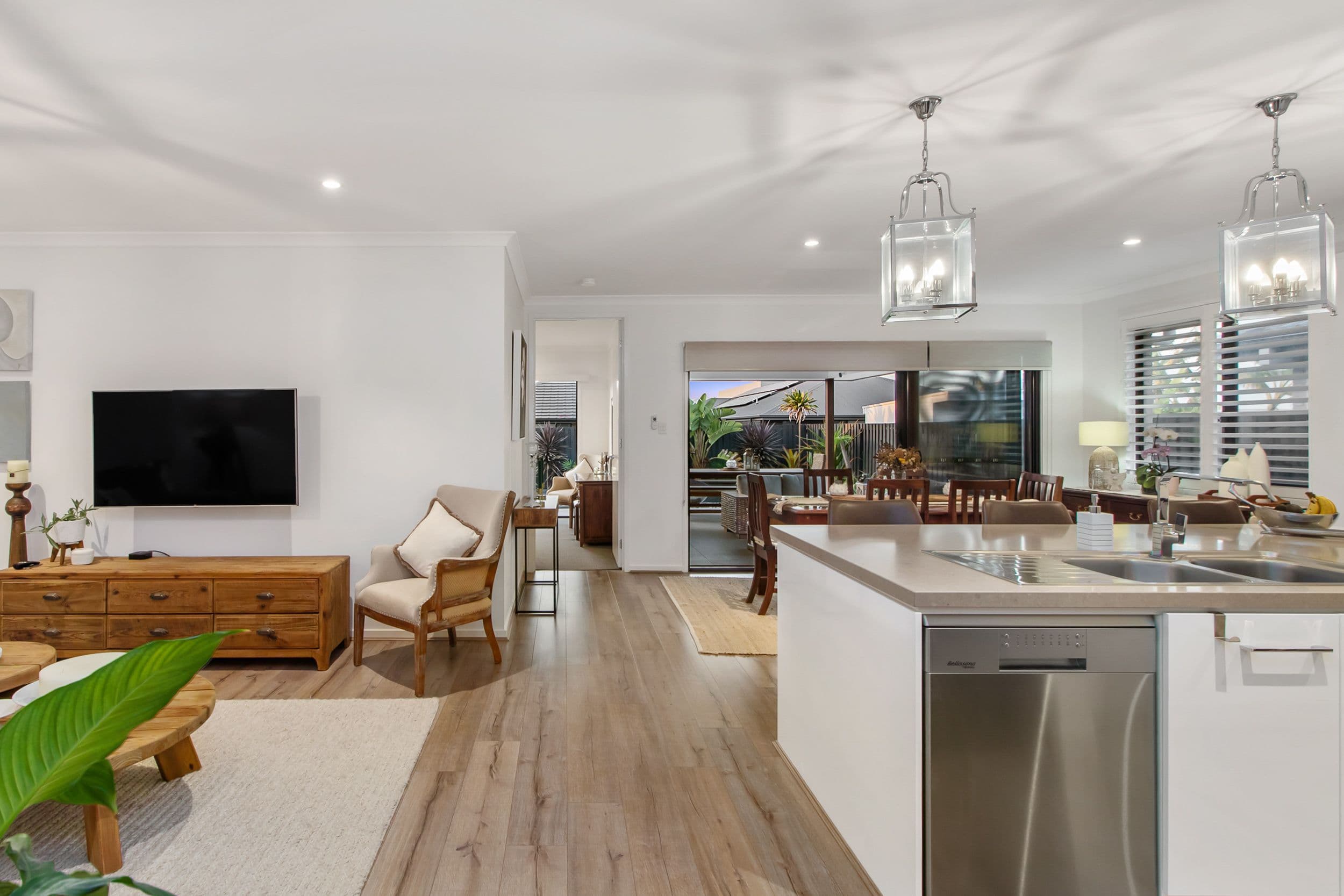 16 Mebbin Street, Pimpama QLD 4209, Pimpama - Thumbnail 3