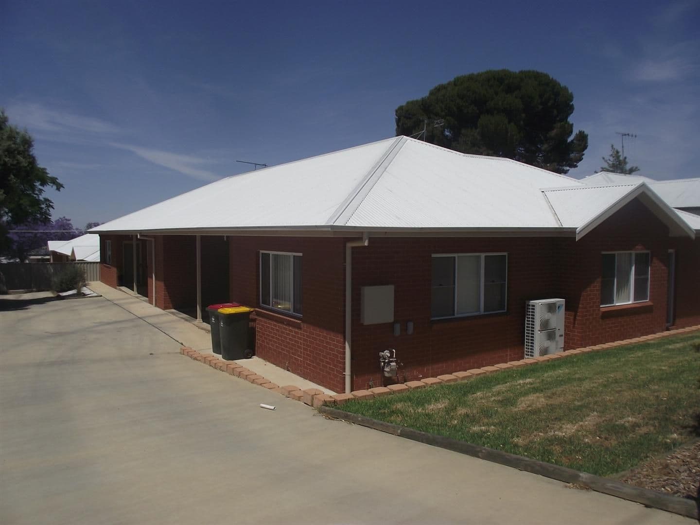 Unit 1 5a Kookaburra Street, PARKES NSW 2870, Parkes - Image 1