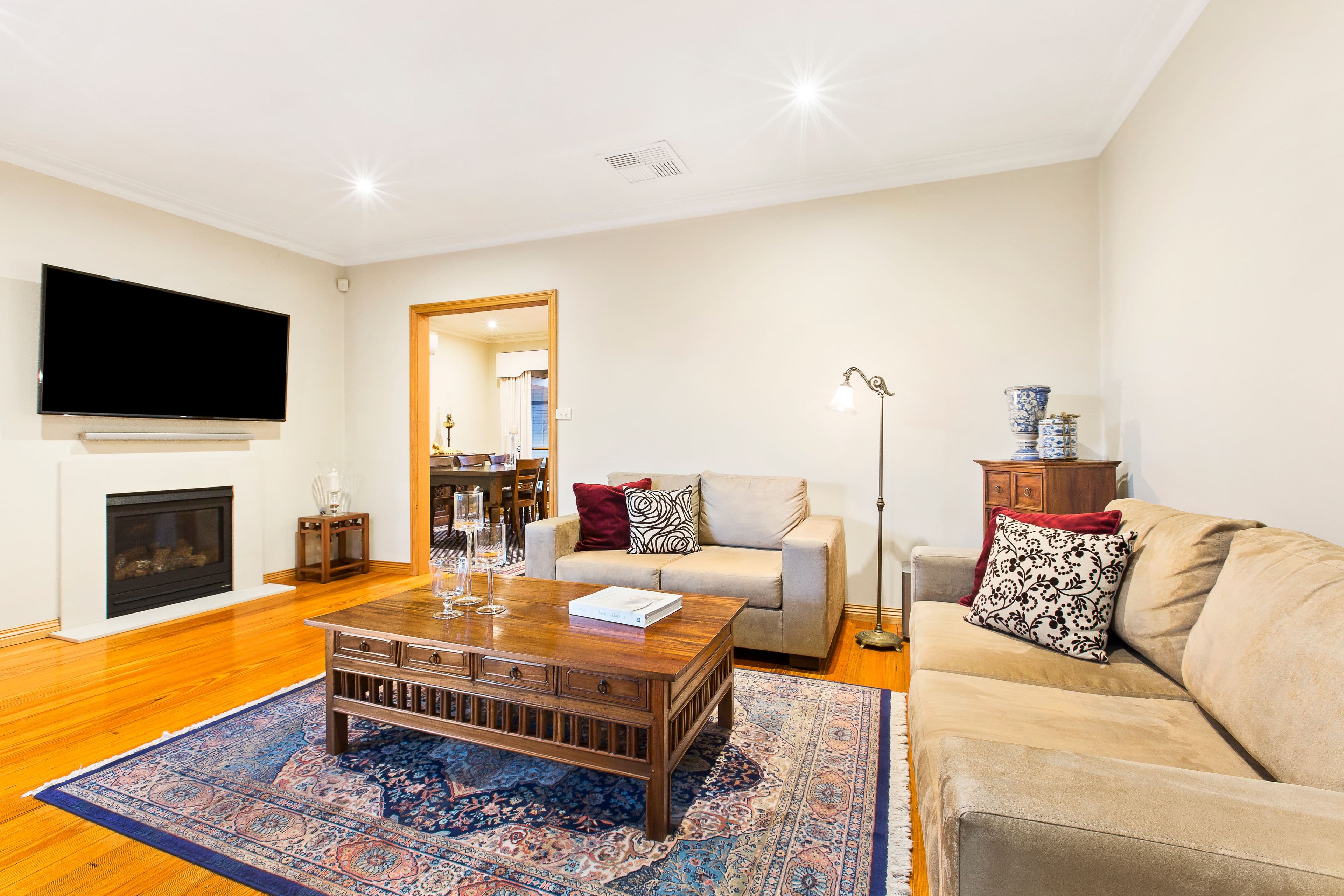 8 Bluebell Close (Gingers Estate), WESTON, Weston - Thumbnail 3