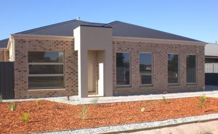 30 Russell Street, HOWLONG NSW 2643, Howlong - Image 1