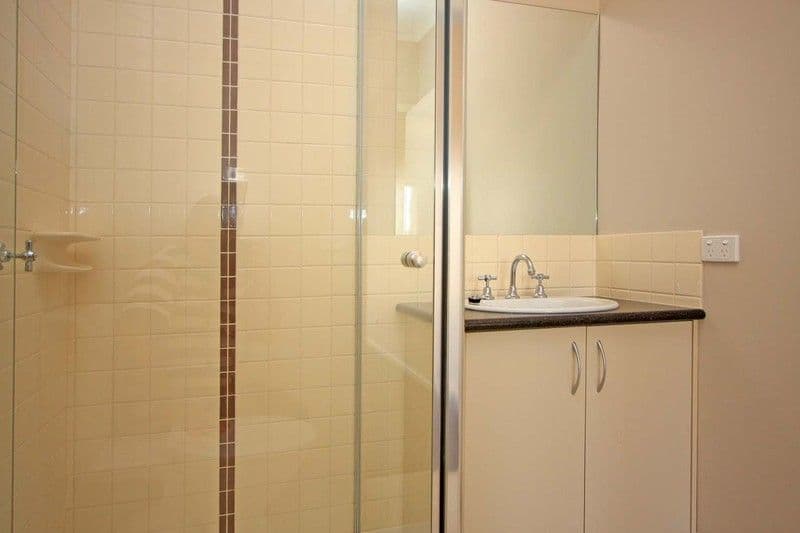 30 Russell Street, HOWLONG NSW 2643, Howlong - Thumbnail 3