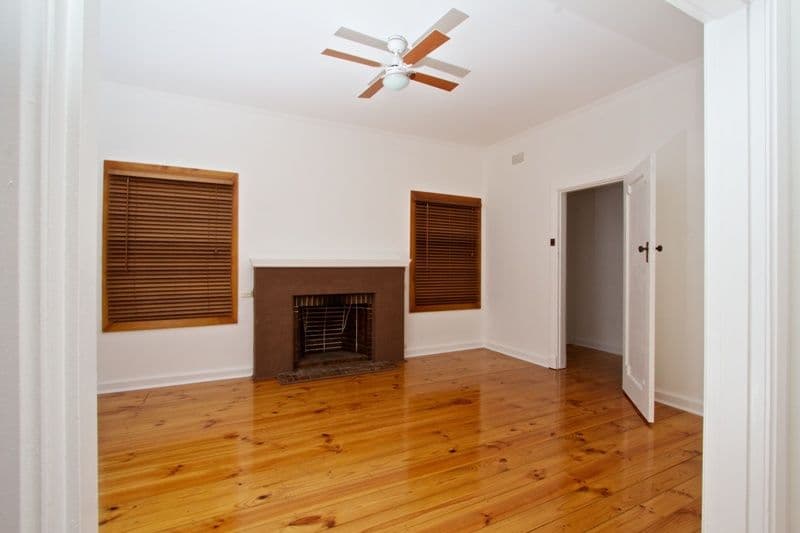 65 and 65A  Avro Avenue, ALBERT PARK SA 5014, Albert Park - Thumbnail 2