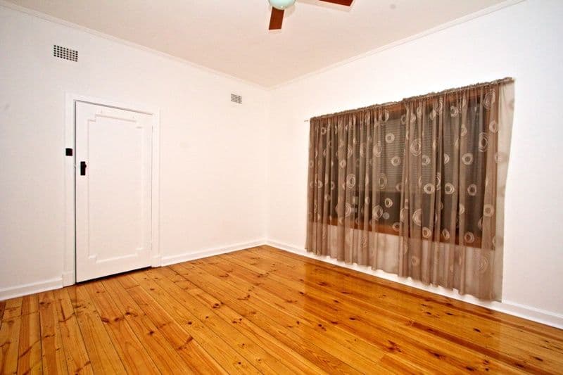65 and 65A  Avro Avenue, ALBERT PARK SA 5014, Albert Park - Thumbnail 3