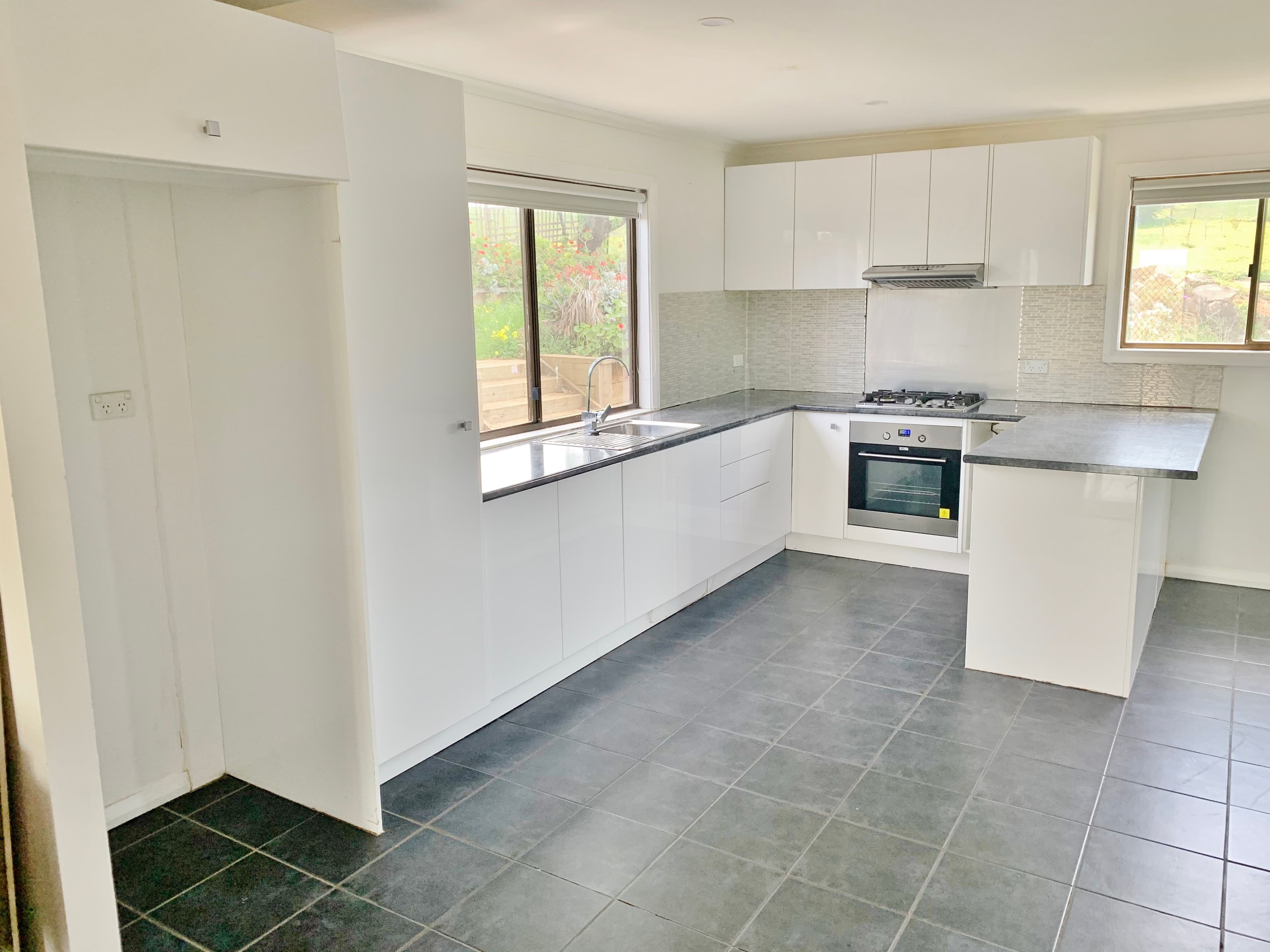 140 Commons Road, Young NSW 2594, Young - Thumbnail 4