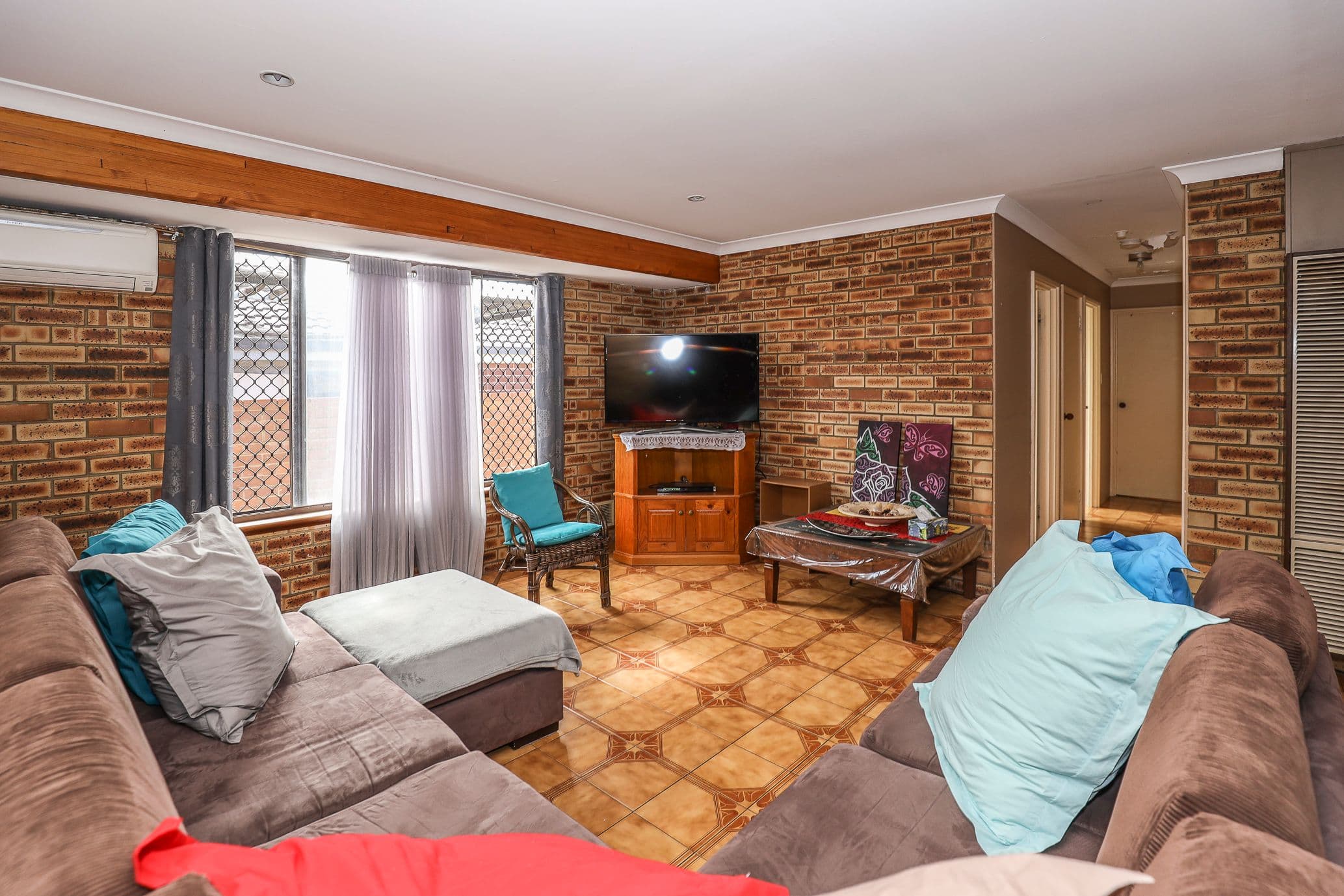 25 Leicester Square, Alexander Heights WA 6064, Alexander Heights - Thumbnail 2