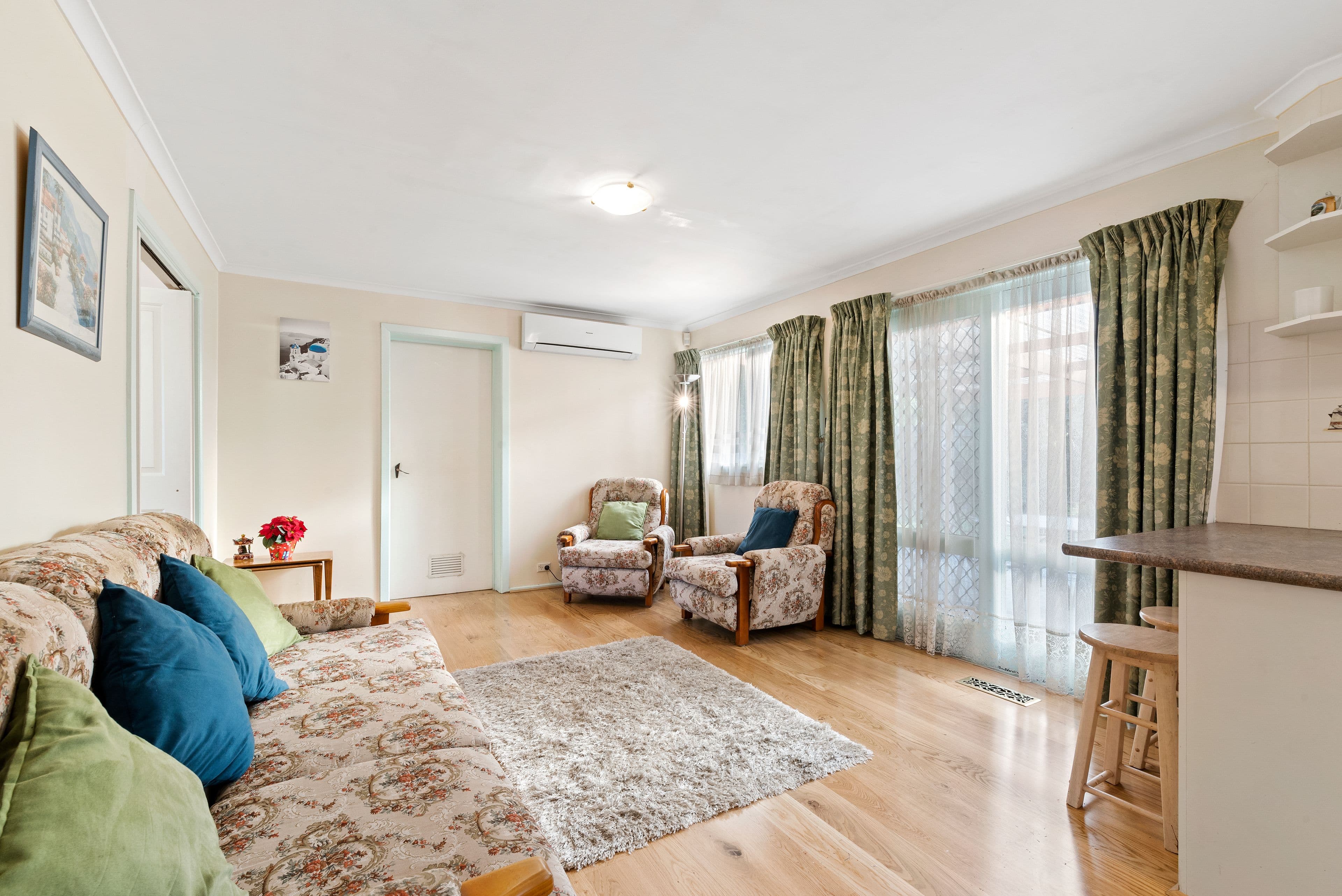 29 Knights Drive, Glen Waverley VIC 3150, Glen Waverley - Thumbnail 4