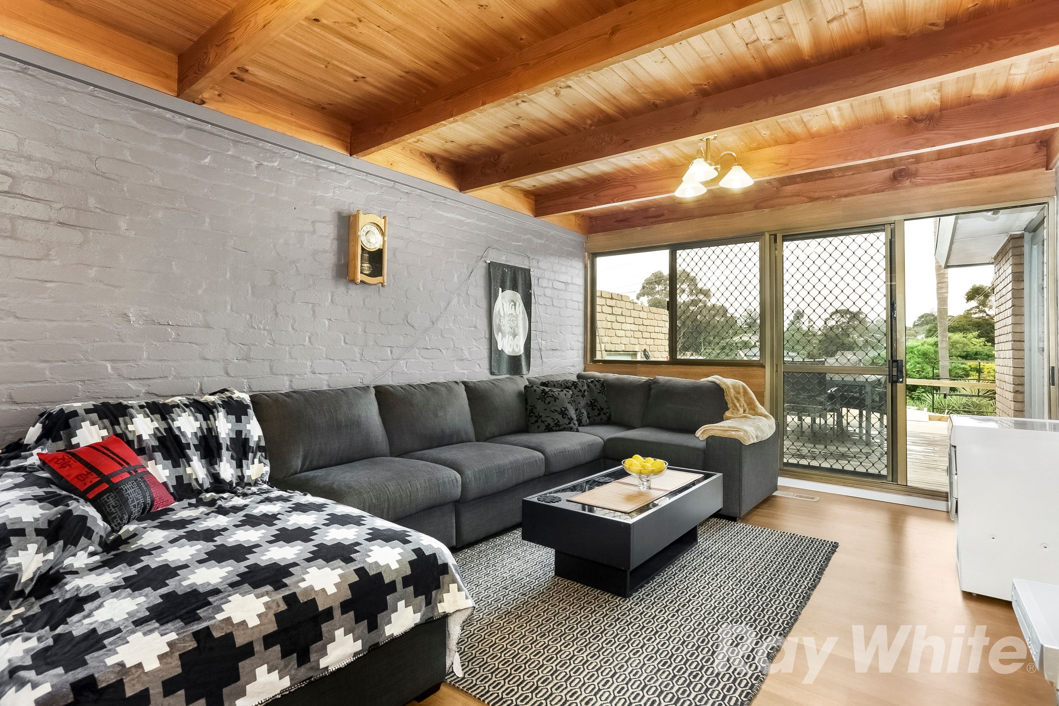 77 Lemont Avenue, Mount Waverley VIC 3149, Mount Waverley - Thumbnail 5
