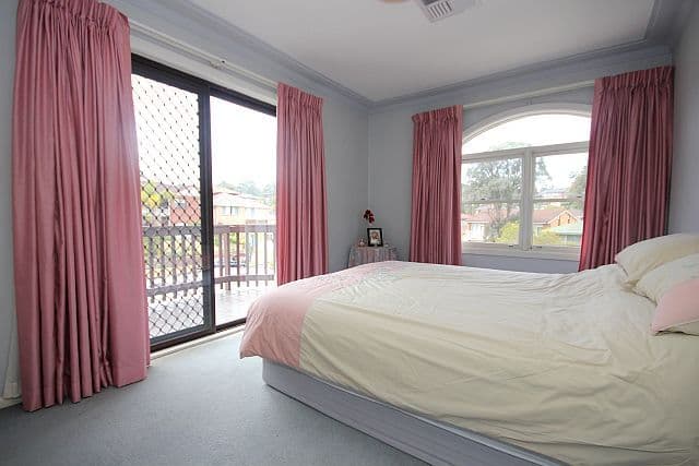 11 Allison Avenue, CONDELL PARK NSW 2200, Condell Park - Thumbnail 4