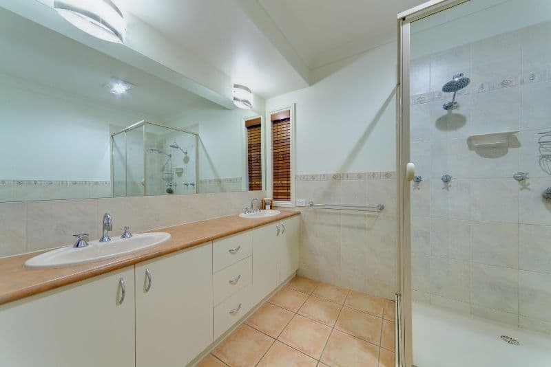 18 Parkfield Drive, WODONGA VIC 3690, Wodonga - Thumbnail 7