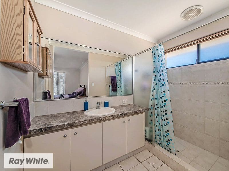 12 Stonewall Circuit, Landsdale WA 6065, Landsdale - Thumbnail 5