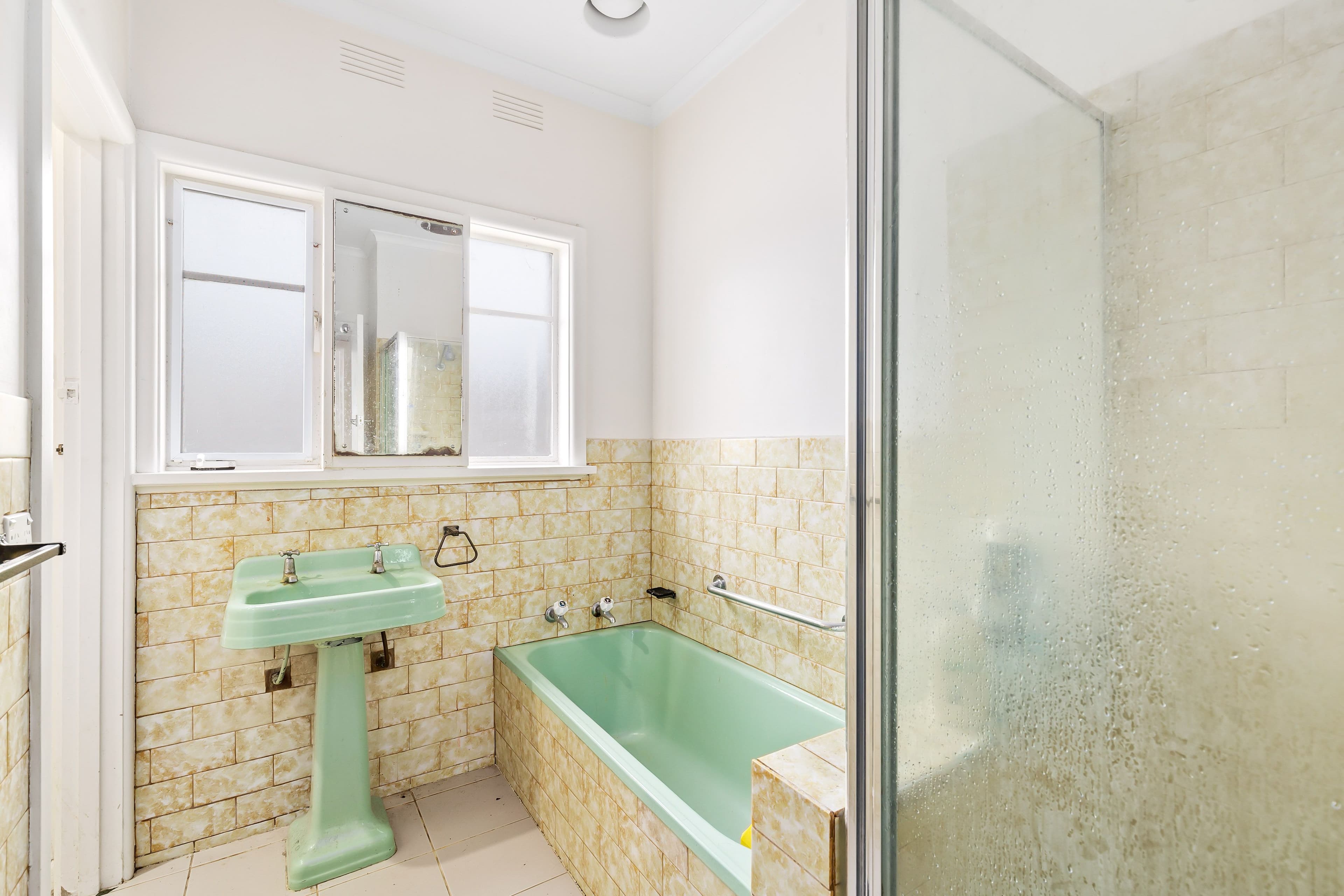 550 Middleborough Road, Blackburn North VIC 3130, Blackburn North - Thumbnail 5