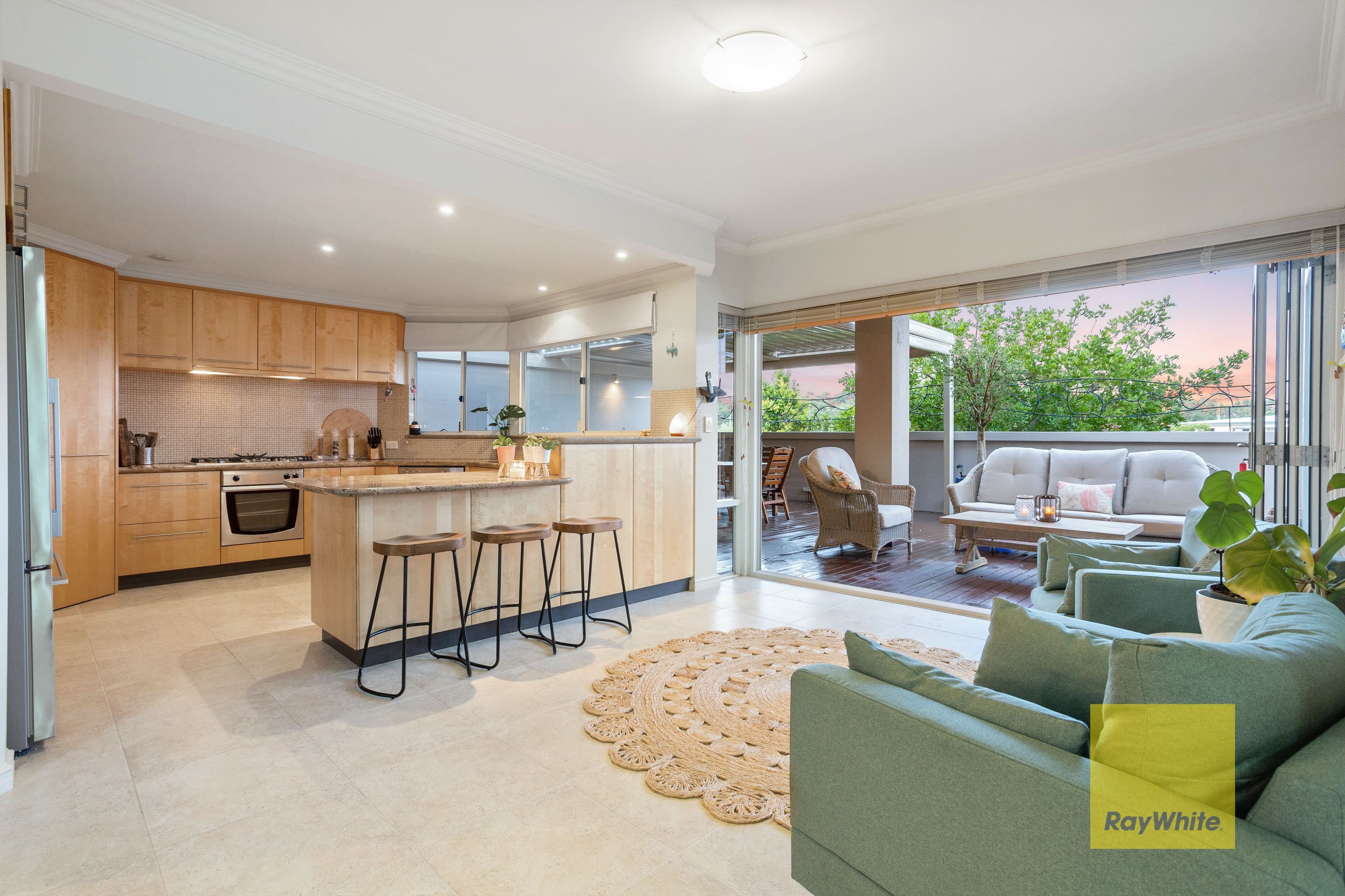 6 Houston Place, Mount Claremont WA 6010, Mount Claremont - Thumbnail 2