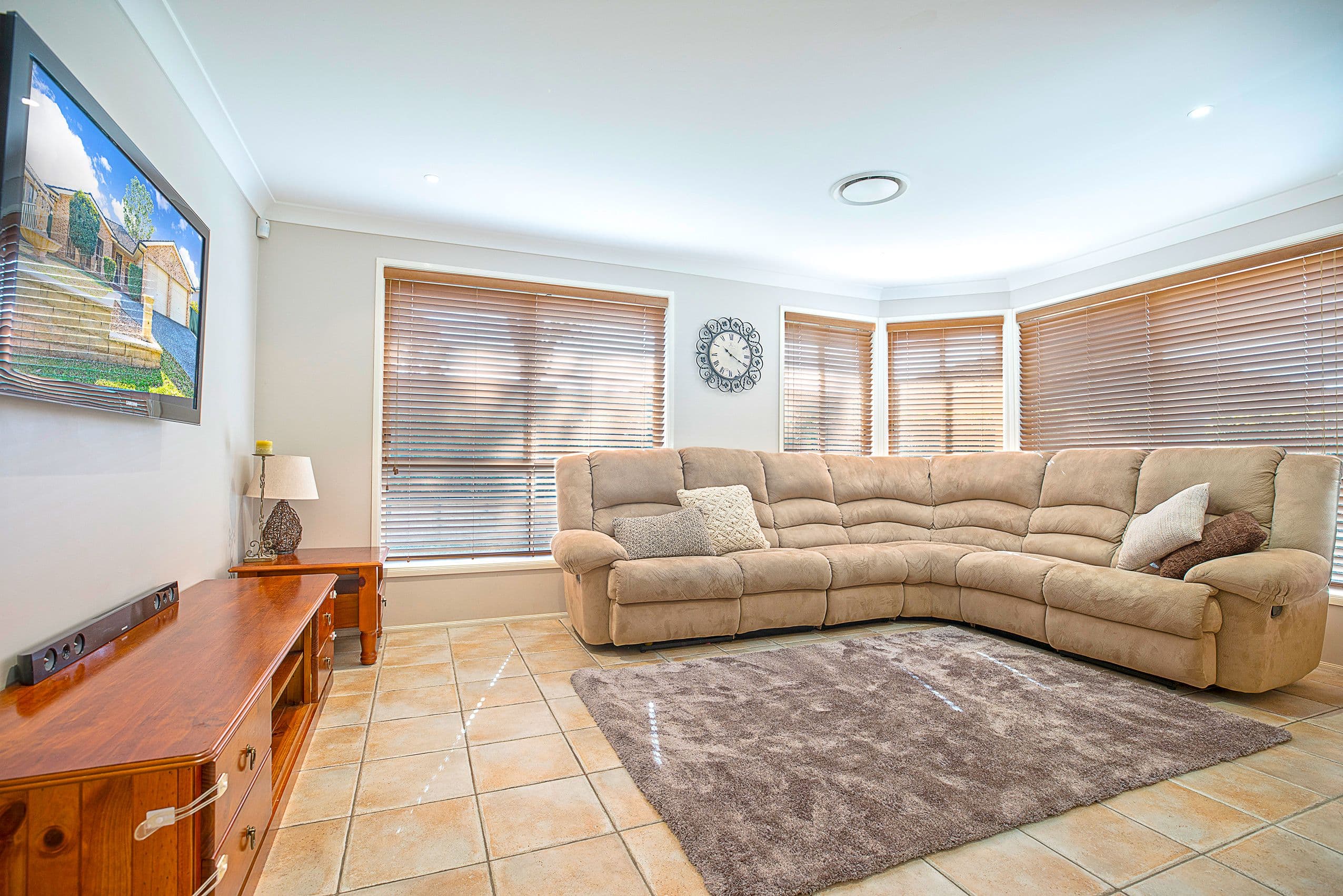 60 Ridgetop Drive, Glenmore Park - Thumbnail 3