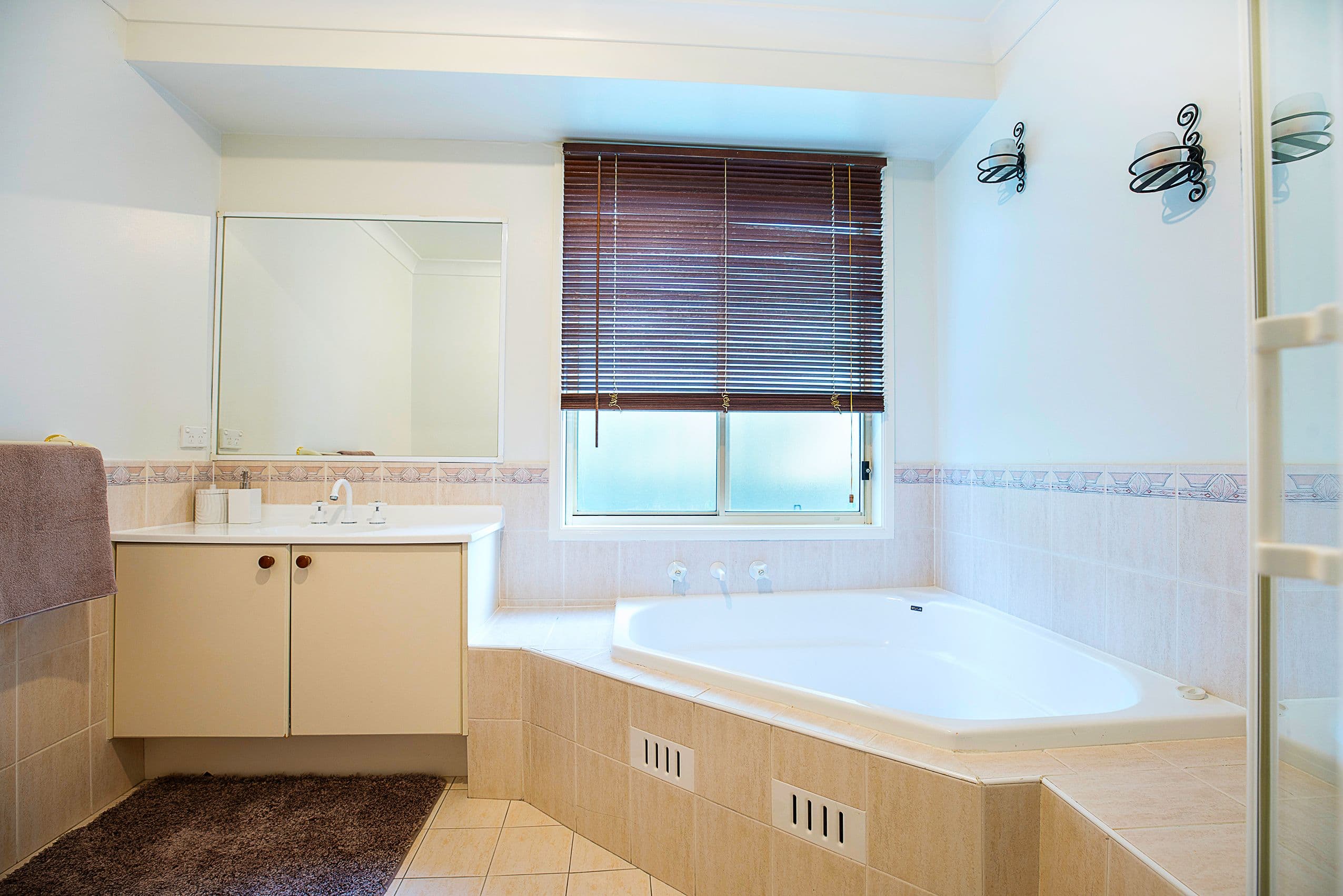 60 Ridgetop Drive, Glenmore Park - Thumbnail 7