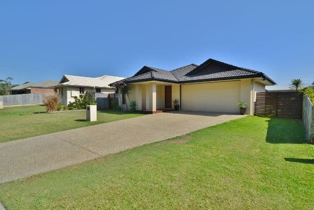 5 Parkside Drive, BEERWAH QLD 4519, Beerwah - Thumbnail 4
