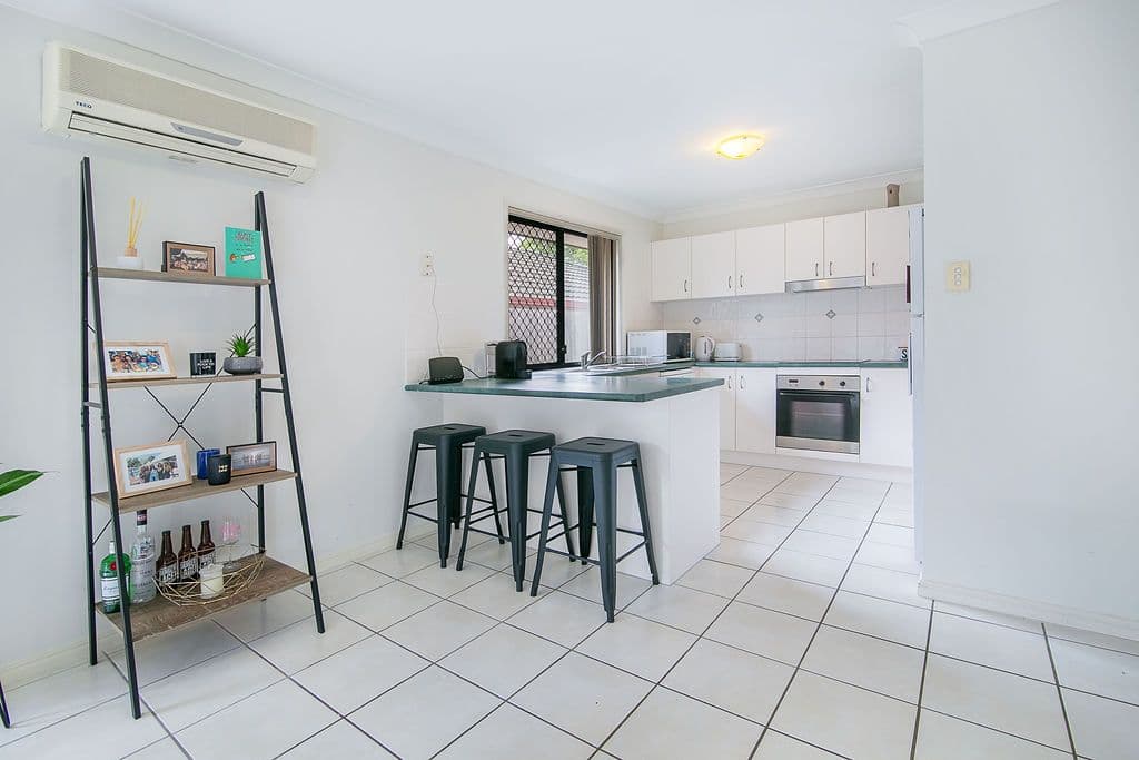11 Freesia Close, Springfield Lakes QLD 4300, Springfield Lakes - Thumbnail 3