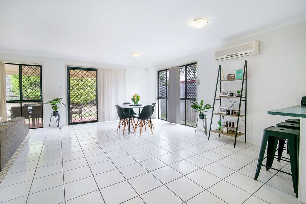 11 Freesia Close, Springfield Lakes QLD 4300, Springfield Lakes - Thumbnail 4