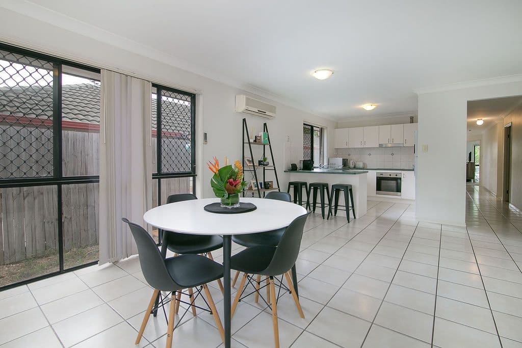 11 Freesia Close, Springfield Lakes QLD 4300, Springfield Lakes - Thumbnail 5