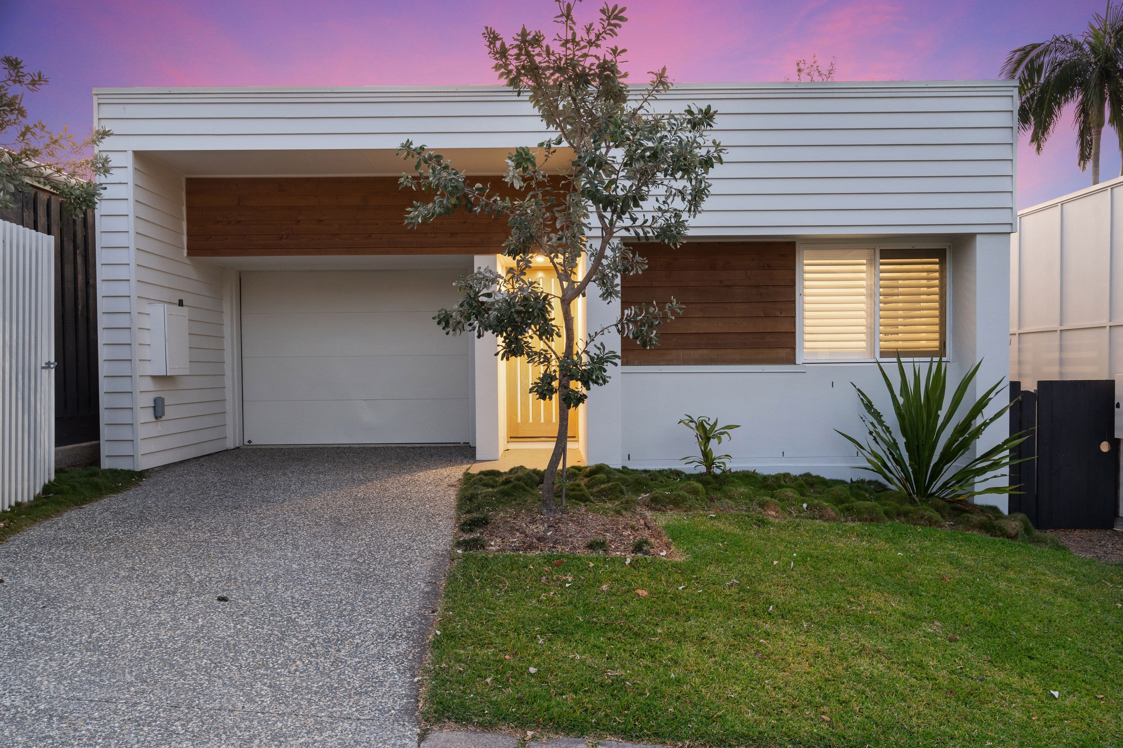 3A Brigadoon Street, Mansfield QLD 4122, Mansfield - Thumbnail 2