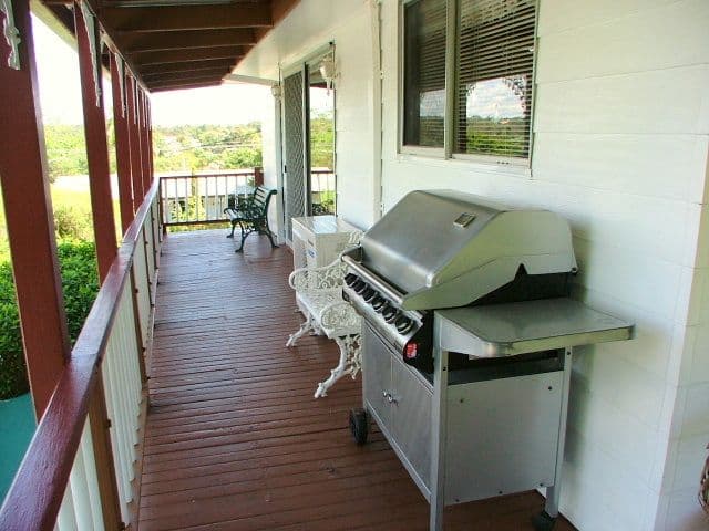 5 Baroona Street, ROCHEDALE SOUTH QLD 4123, Rochedale South - Thumbnail 2