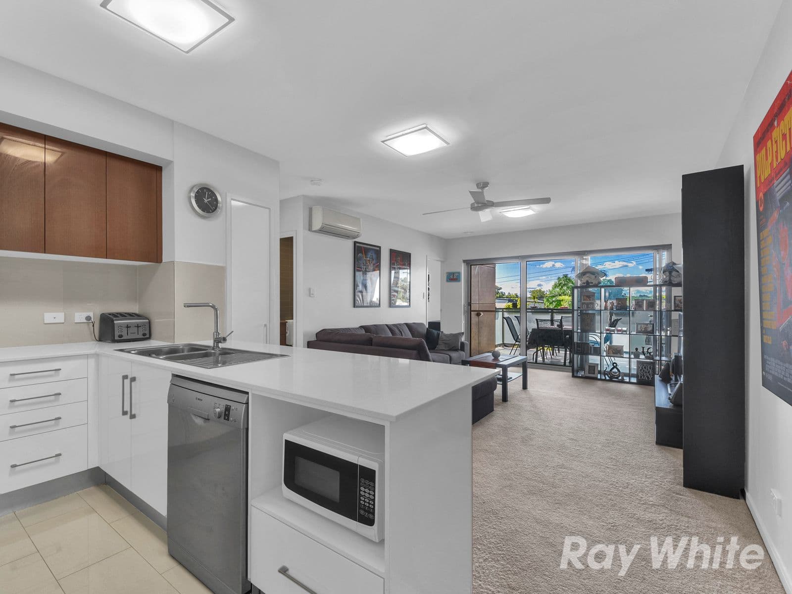 25 Salisbury Avenue, Blackburn, Blackburn - Thumbnail 3