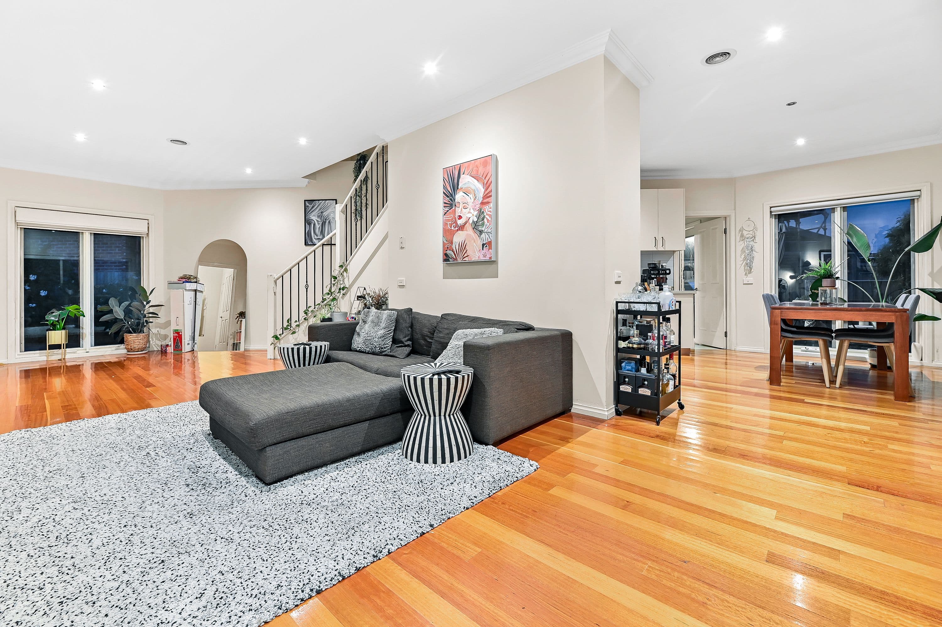 2 Kuebler Street, Glen Waverley VIC 3150, Glen Waverley - Thumbnail 3