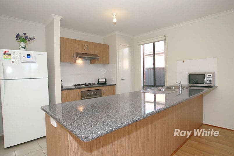 7 Pipetrack Circuit, CRANBOURNE EAST VIC 3977, Cranbourne East - Thumbnail 3
