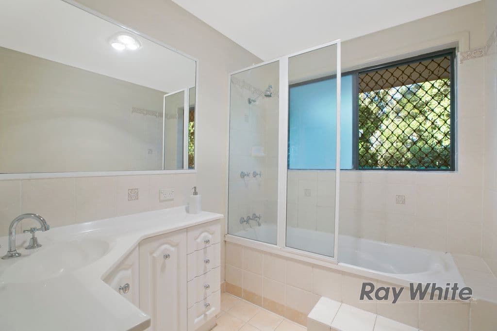 61 Spoonbill Street, Birkdale QLD 4159, Birkdale - Thumbnail 3