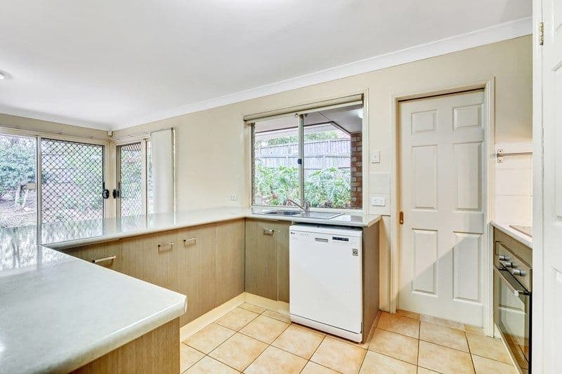 20 Windsor Place, Forest Lake QLD 4078, Forest Lake - Thumbnail 2