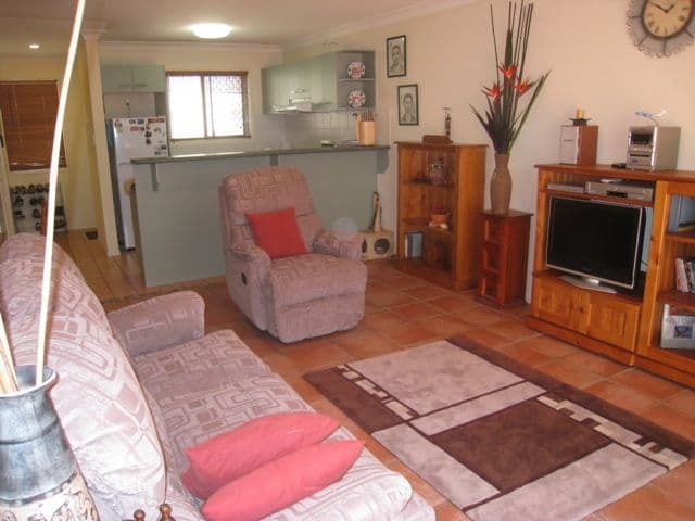 25  Cardross Street, YEERONGPILLY QLD 4105, Yeerongpilly - Thumbnail 6