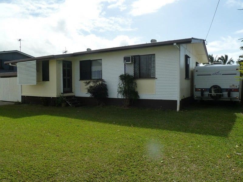 8 Clements Street, SOUTH MACKAY QLD 4740, South Mackay - Thumbnail 2