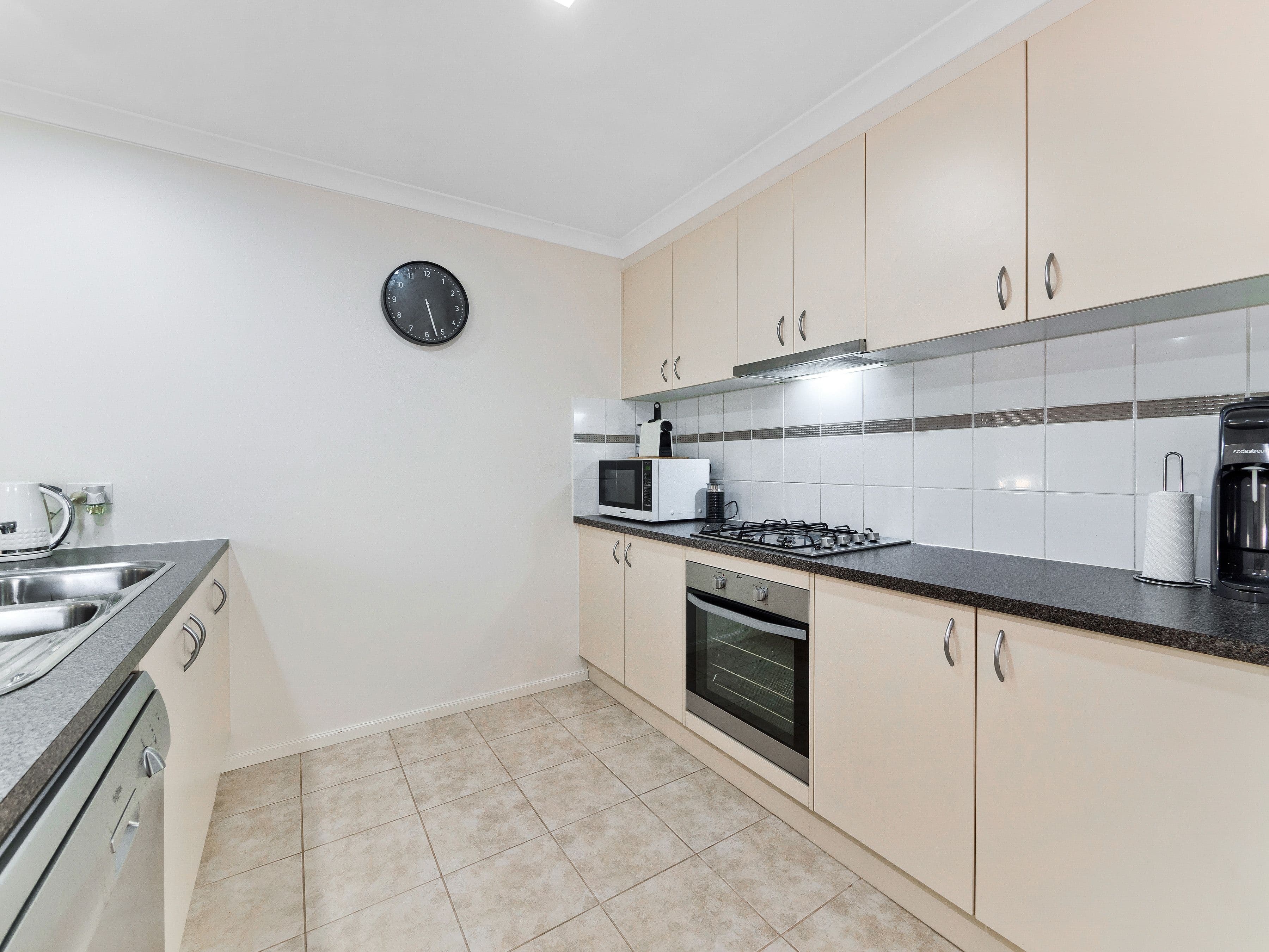 23 McDonald Street, Skye VIC 3977, Skye - Thumbnail 5