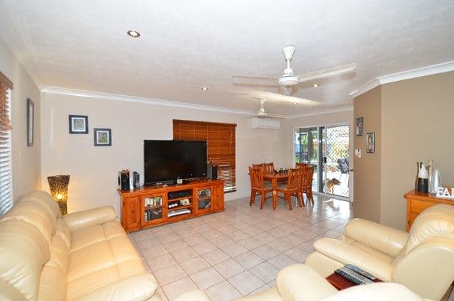 8 Feeney Avenue, RASMUSSEN QLD 4815, Rasmussen - Thumbnail 4