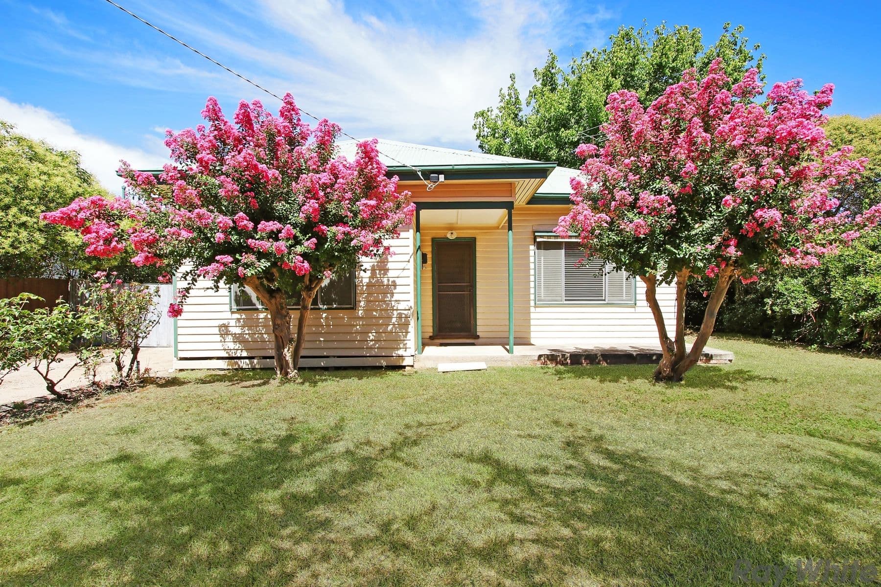 25 Bridge Street West, Benalla VIC 3672, Benalla - Image 1