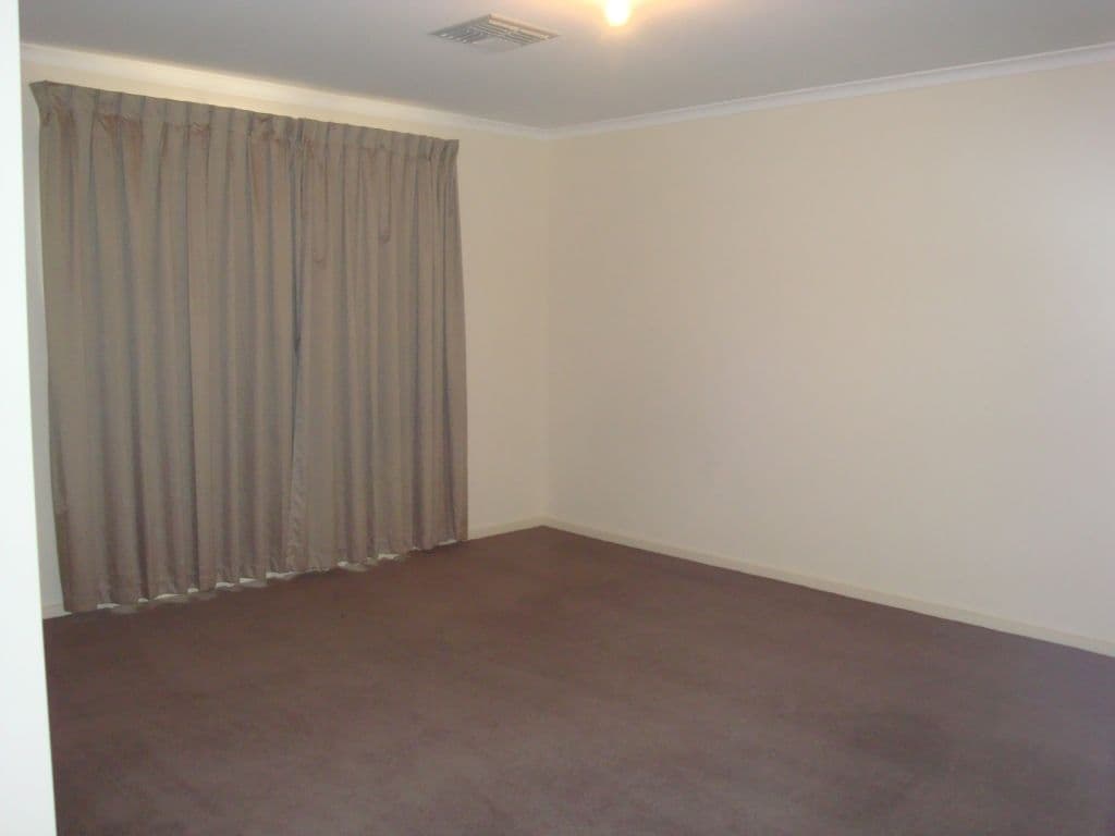 55 Ramnet Circuit, MUNNO PARA WEST SA 5115, Munno Para - Thumbnail 2