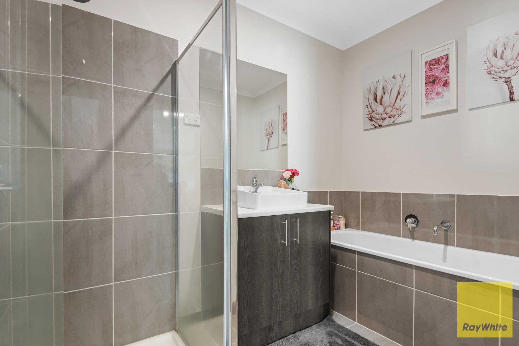 19 Belvedere Drive, Truganina VIC 3029, Truganina - Thumbnail 4