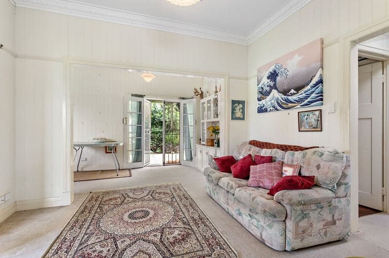 42 Grand Parade, Ashgrove - Thumbnail 6