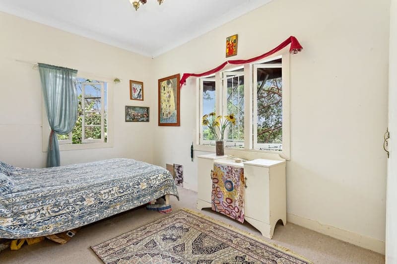 42 Grand Parade, Ashgrove - Thumbnail 8