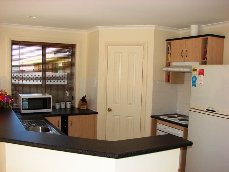 9 Dolphin Avenue, ENCOUNTER BAY SA 5211, Encounter Bay - Thumbnail 5