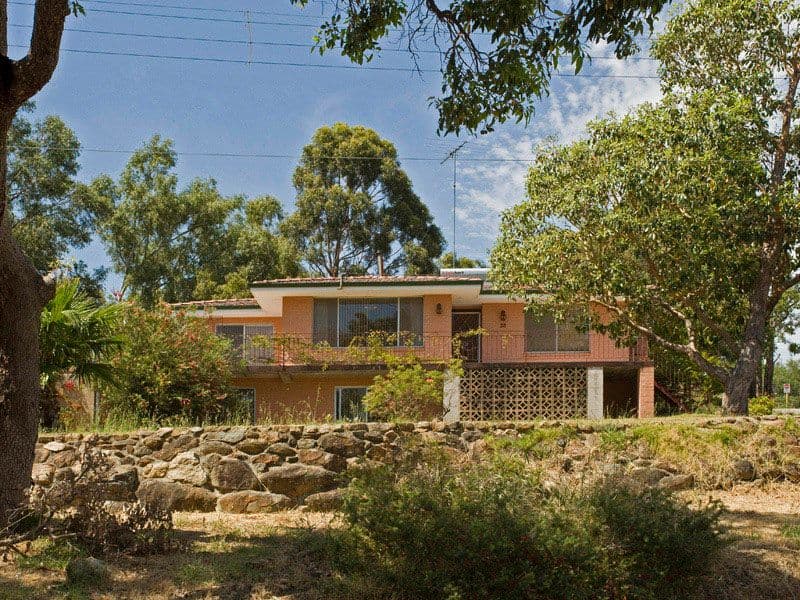 28 Watsonia Road, GOOSEBERRY HILL WA 6076, Gooseberry Hill - Thumbnail 2