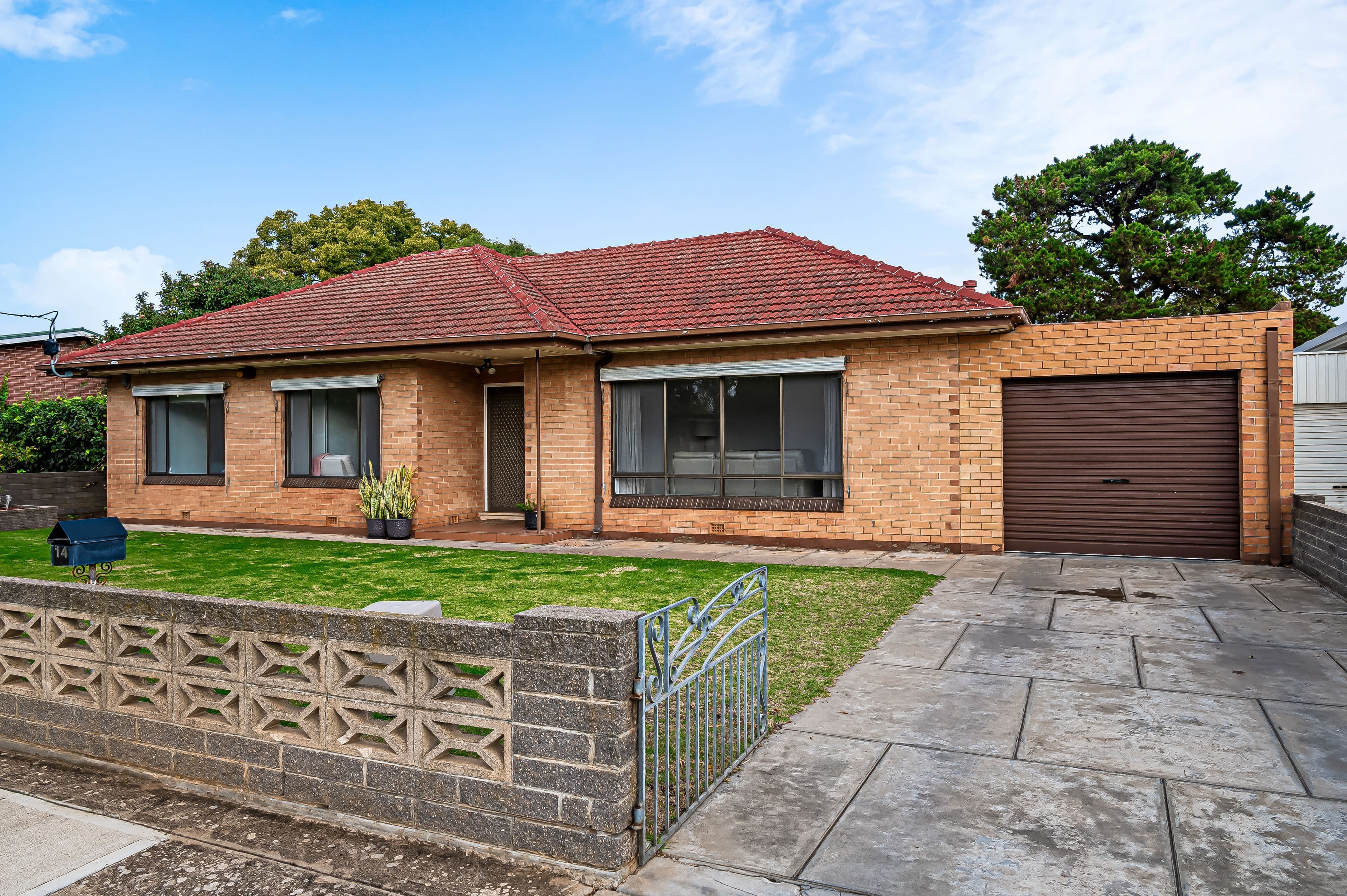 14 Dawkins Avenue, Seaton SA 5023, Seaton - Thumbnail 2