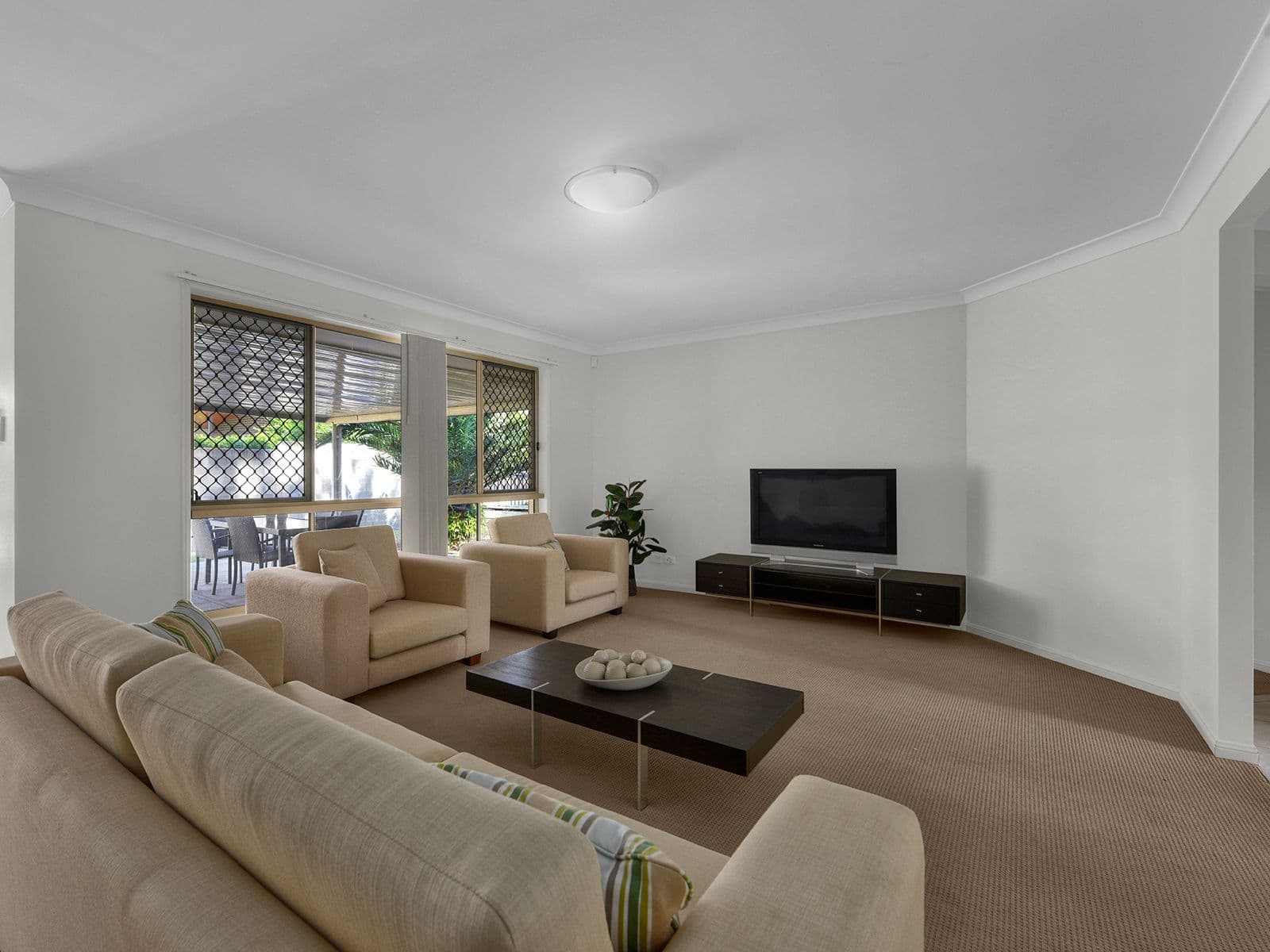 2 Cassia Street, Bridgeman Downs QLD 4035, Bridgeman Downs - Thumbnail 3