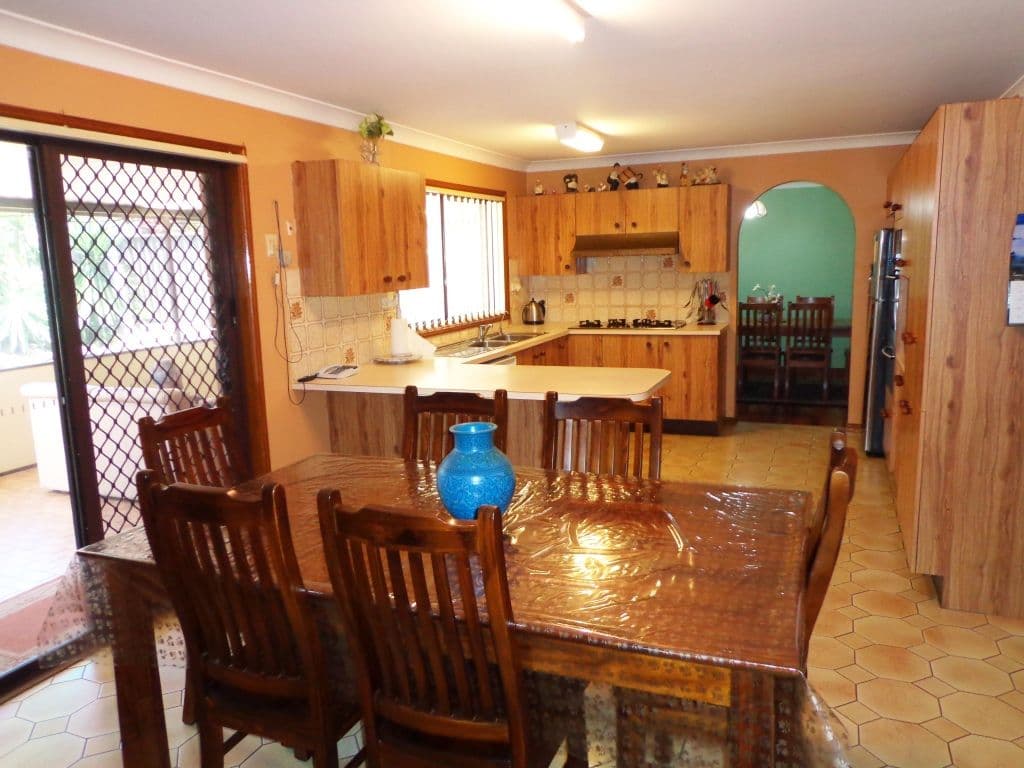 79 Bossley Road, BOSSLEY PARK NSW 2176, Bossley Park - Thumbnail 2