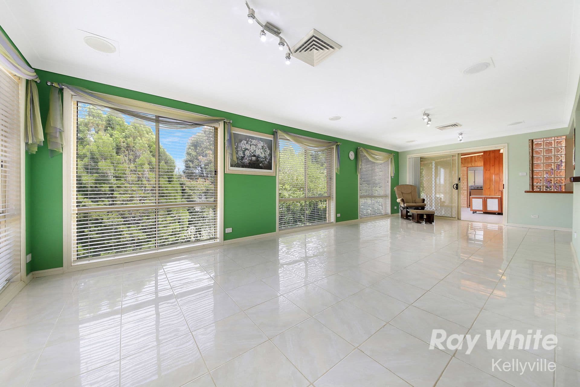 60 George Mobbs Drive, Castle Hill - Thumbnail 5
